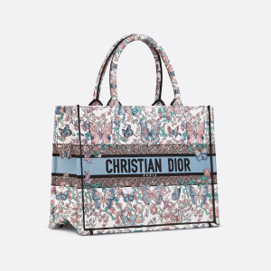 Medium Dior Book Tote Three quarter closed view