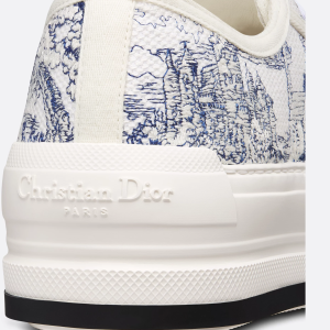 Walk_n_Dior Platform Sneaker Detailed view