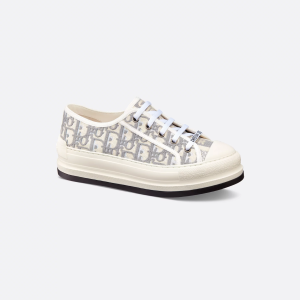 Walk_n_Dior Platform Sneaker Three quarter closed view