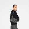 443497_FADRM_1056_003_100_0000_Light-GG-Marmont-embroidered-medium-shoulder-bag