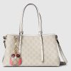 815214_FAD6L_9641_008_100_0000_Light-GG-Emblem-medium-tote-bag