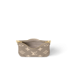 路易威登-boulogne-手袋-bicolor-monogram-empreinte-leather-时尚手袋--M13224_PM1_Interior view