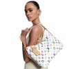 路易威登-lv-x-tm-carryall-小号手袋-其他monogram-帆布-时尚手袋--M13661_PM1_Cropped worn view